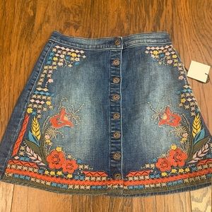 NWT button-down jean skirt + embroidery